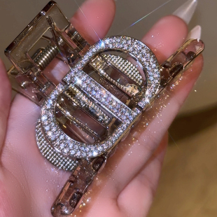 镶钻字母抓夹高级感发夹女后脑勺鲨鱼夹大号 法式 光迹 2026新款