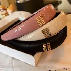 Fashionable Favorite~ Patent Leather Sponge High-Top Headband for Women, Versatile Retro Hong Kong Style Face-Washing Headband with Letters for Summer
