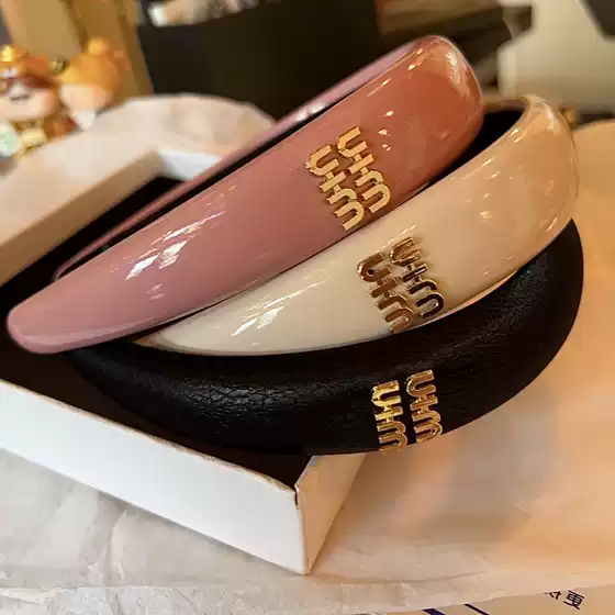 Fashionable Favorite~ Patent Leather Sponge High-Top Headband for Women, Versatile Retro Hong Kong Style Face-Washing Headband with Letters for Summer