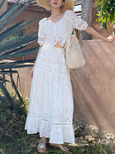 度假风白色超仙套装女2024新款夏季镂空刺绣高腰半身裙两件套仙女