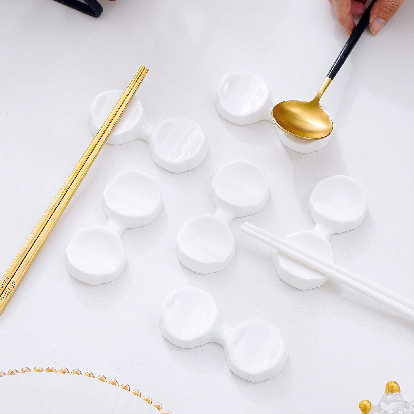 4个创意骨瓷眼镜筷架双人筷托勺架家用公筷枕酒店勺筷架定制logo