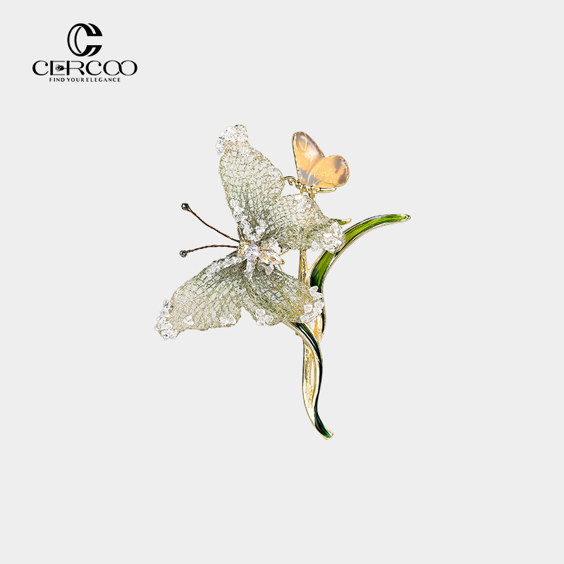 Cercoo/奢蔻山野绿蝶原创刺绣蝴蝶璀璨胸针高档西装胸花别针配饰
