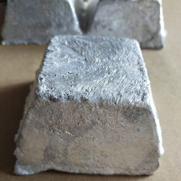 镁锭 镁块金属纯镁块金属实验用纯镁锭 纯镁块2oo克左右重25元1块