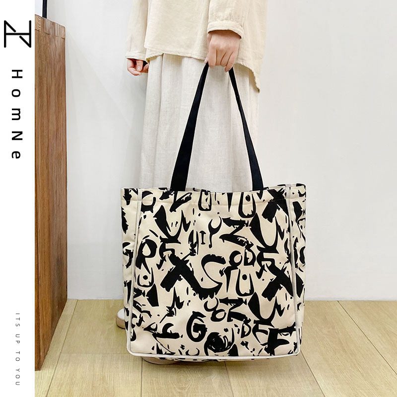 弘娜原创设计涂鸦字母白领大容量帆布包通勤电脑包购物环保包袋hh