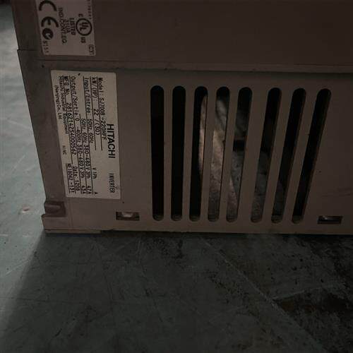 议价变频器SJ700B-220HFF  22KW
