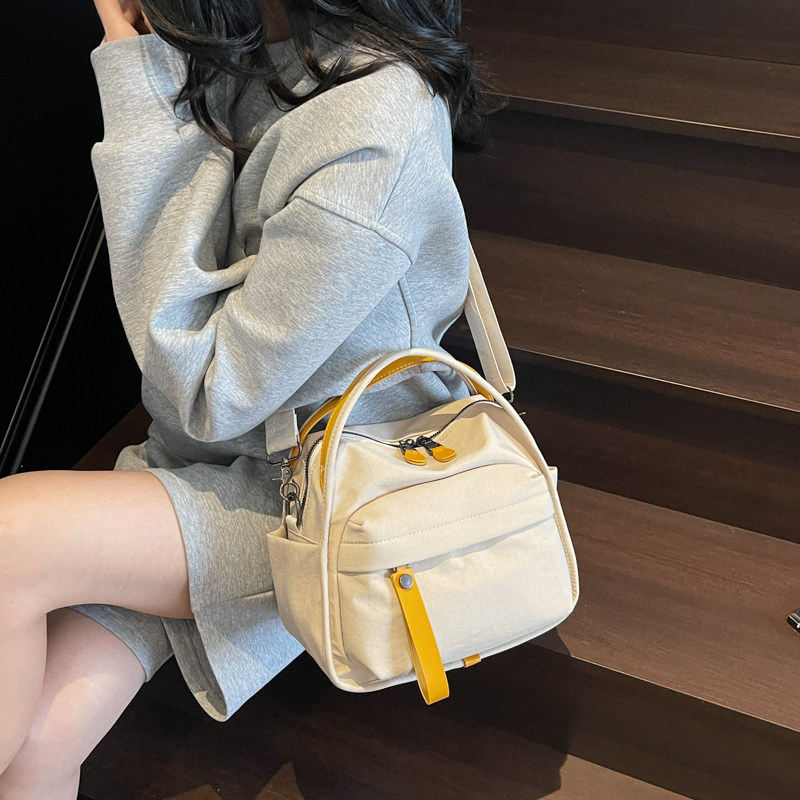 高级感时尚手提包包女2026新款春夏百搭休闲帆布包通勤单肩斜挎包