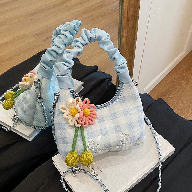 小众设计时尚手提包2025新款秋冬超火精致手拎包时尚单肩斜挎包女