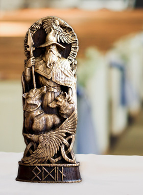 树脂工艺品摆件雷神洛基