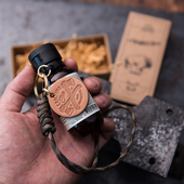 户外探险系列 汽车钥匙挂件 植鞣牛皮 山岩 黄铜扣 手消绳挂件