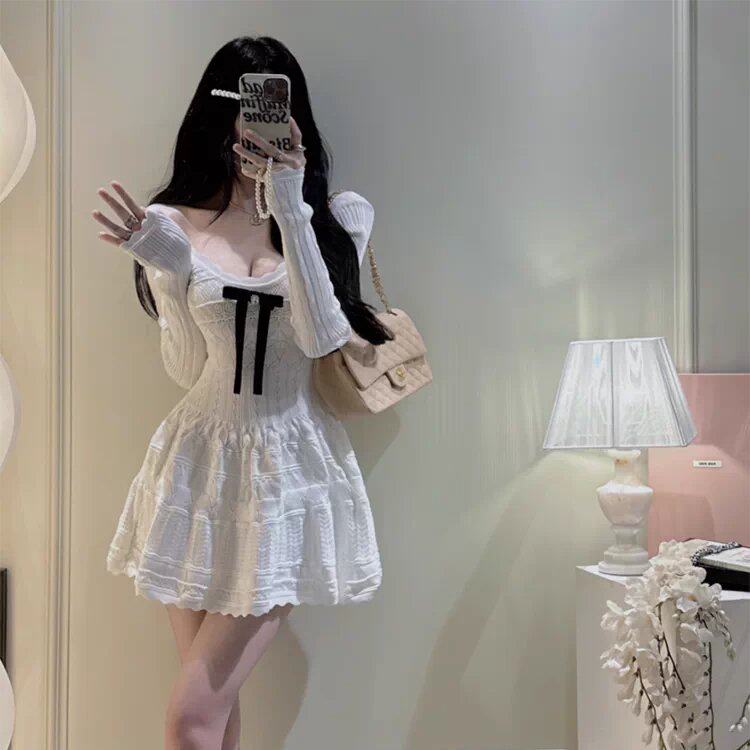 恋恋笔记本韩版新款千金少女小白花温柔蝴蝶结钩花针织连衣裙
