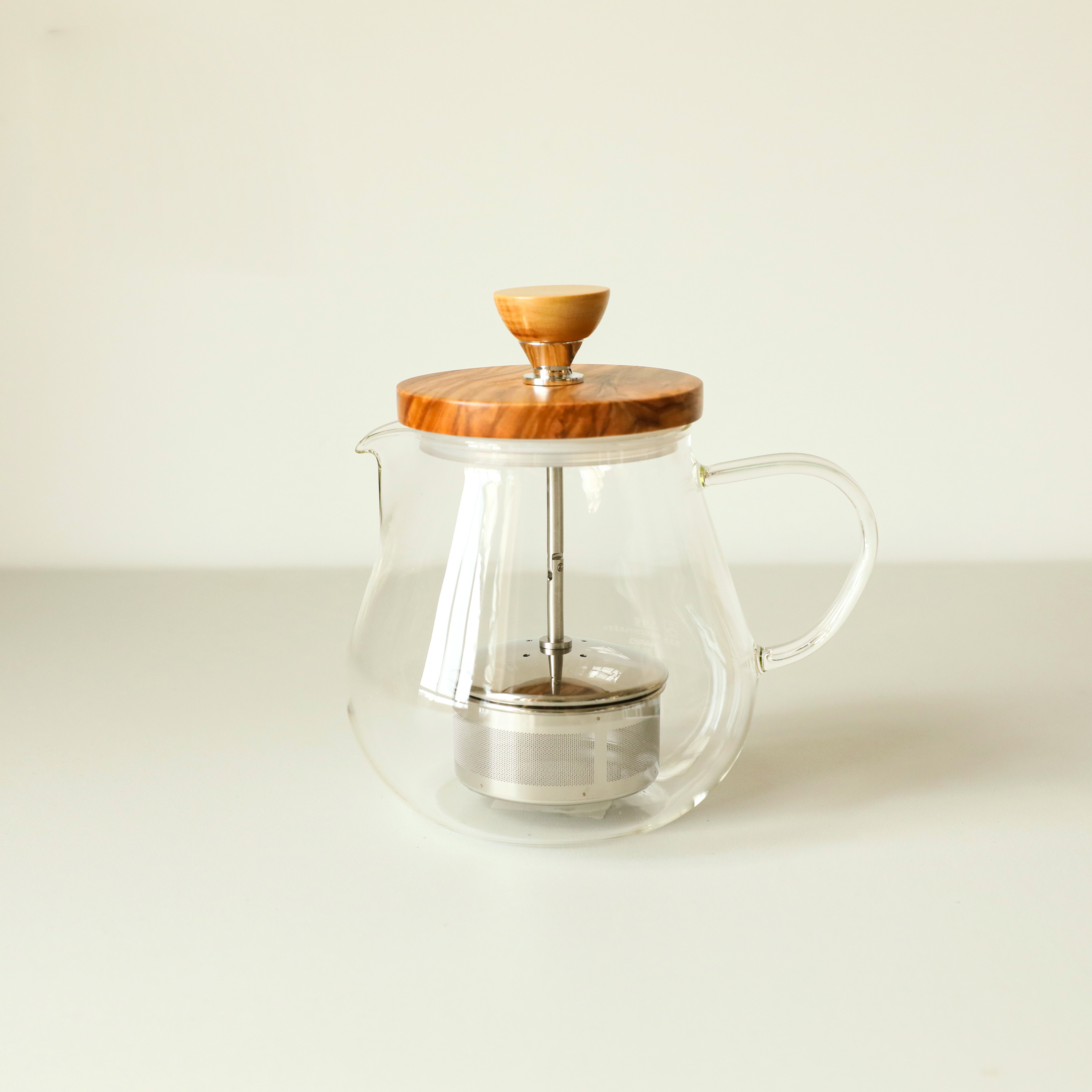 家用壶HARIO日本滤网日式耐热玻璃创意泡茶壶橄榄木茶具茶水分离