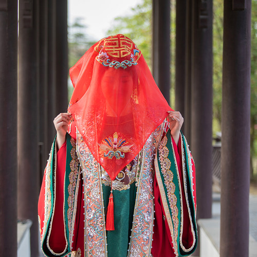 红盖头新娘秀禾汉服红头纱巾结婚