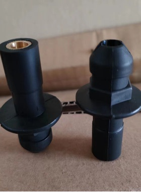 适配马自达6睿翼马3星骋马5马8奔腾B70X80发动机盖板支架螺丝柱子