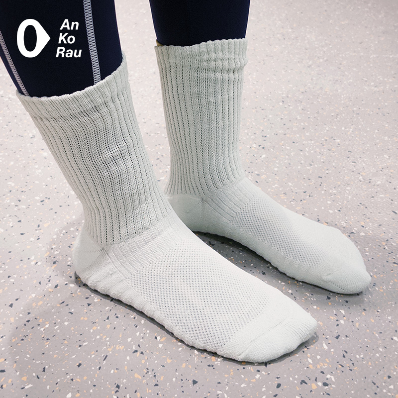 安高若户外干爽亲肤轻量和纸短袜