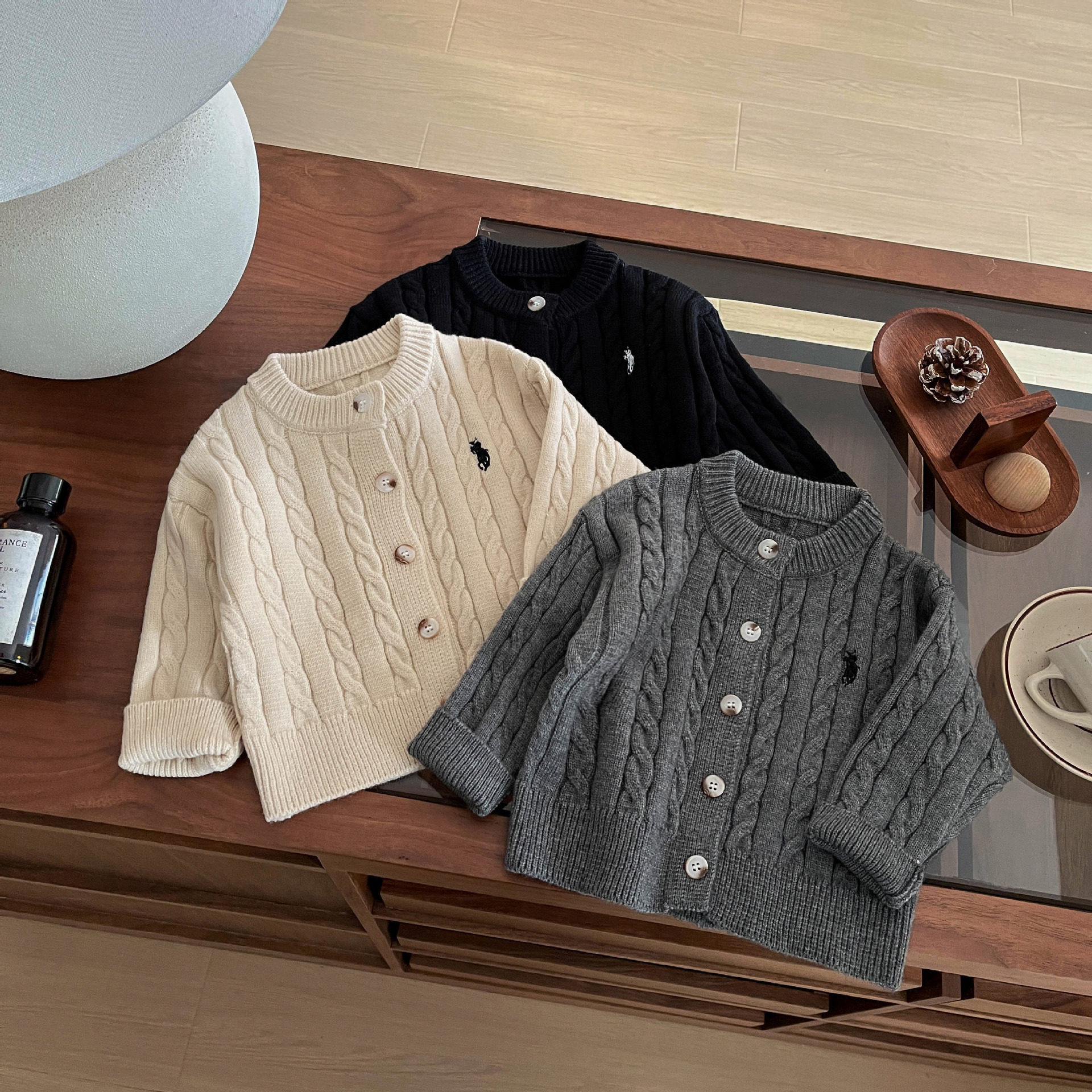 儿童毛衣外套2025秋冬新款男女童针织开衫宝宝麻花毛线衫外套韩系