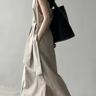 设计师推荐~法式收腰系带无袖背心裙气质显瘦a字长裙子连衣裙女