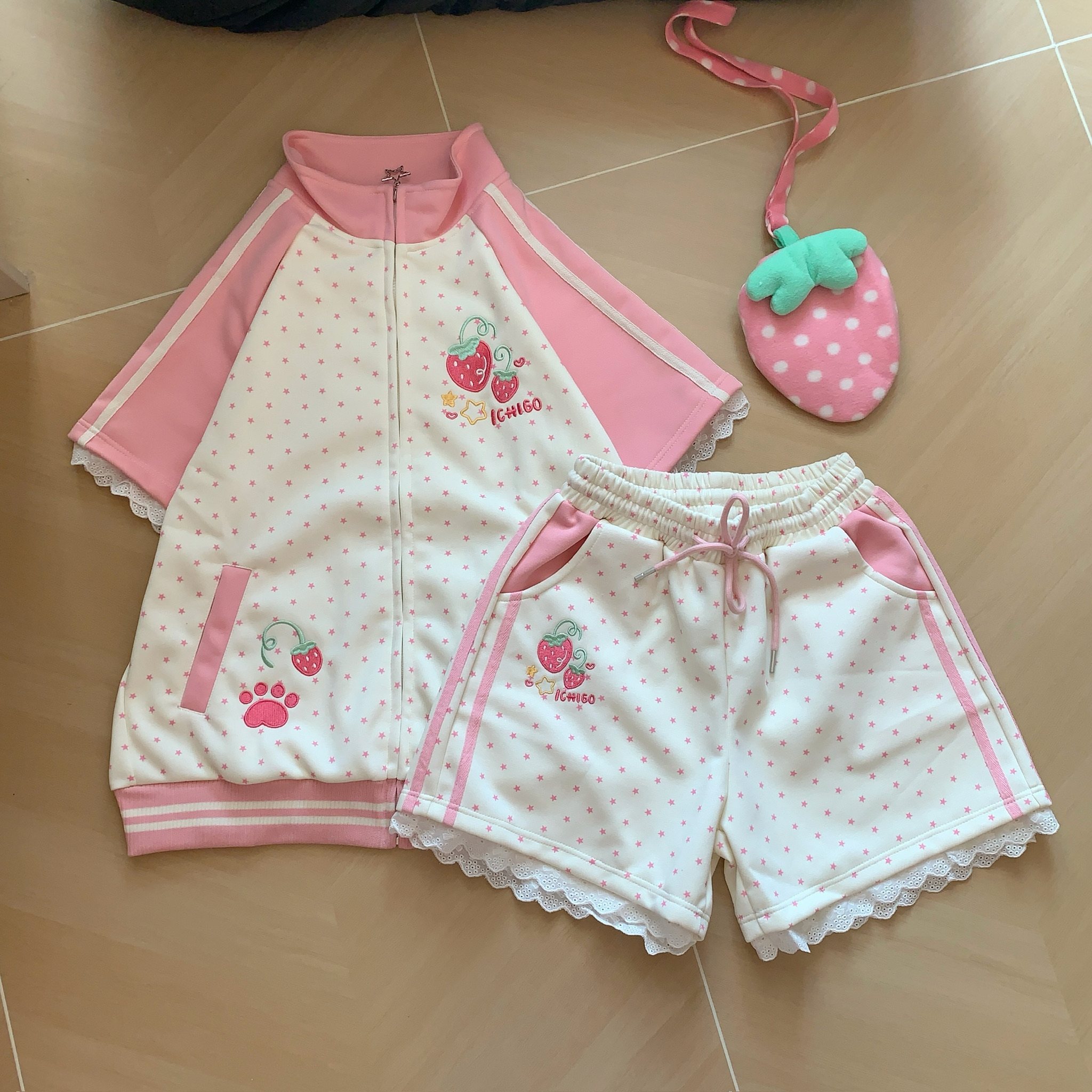 thumbnail for Qiu Qiu homemade cute soft girl daily versatile stand-up collar strawberry embroidered zipper jacket shorts set