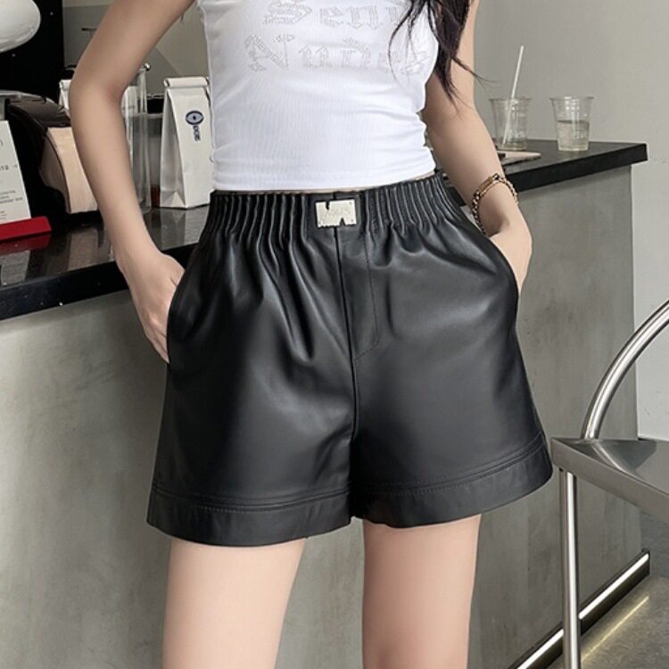 松紧腰真皮短裤女2026秋休闲裤
