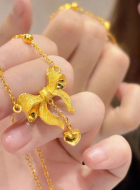 在逃公主爱心蝴蝶结项链女18k包金不掉色气质网红锁骨链高质感