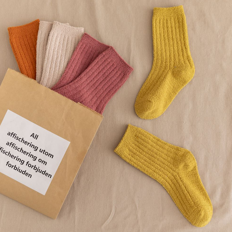 宝宝袜子冬季纯棉加厚糖果日系简约中筒女童学院风秋季彩色百搭