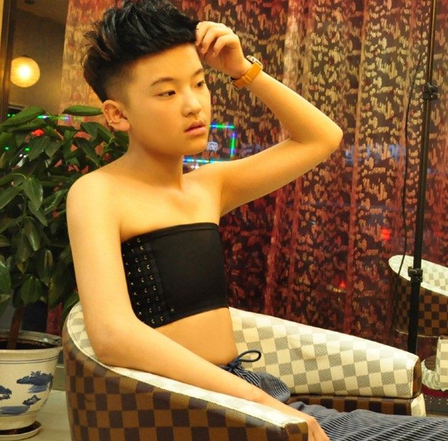 LES加强隐形肩带纯色抹胸 帅T强效运动束胸 可拆卸挂钩塑身裹胸|ruв категории Нижнее белье, похудения пальто - от Buy2taobao.com для оказания профессиональной услуги покупки агента Taobao