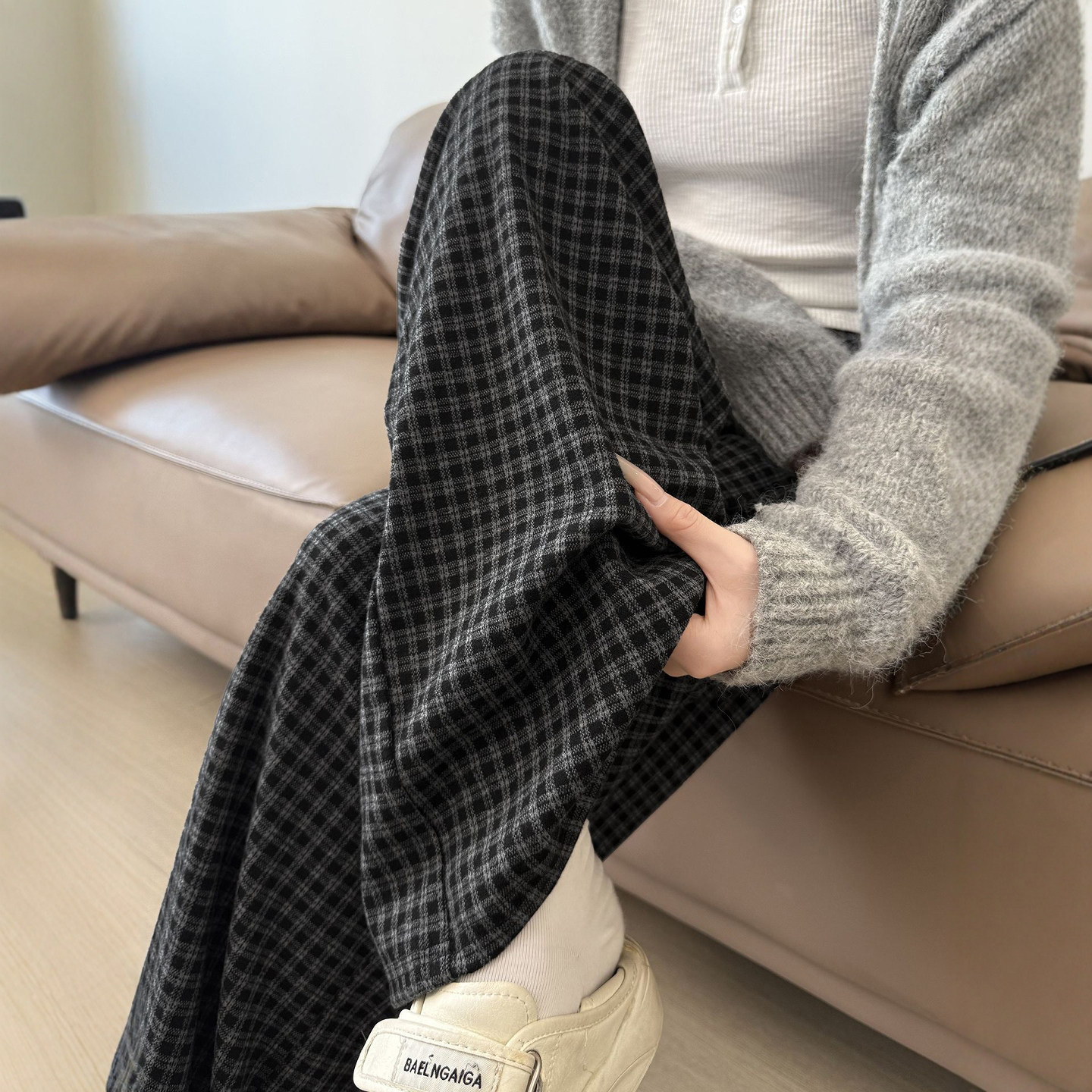 黑色格子裤子女秋冬2026新款胖mm大码显瘦宽松休闲慵懒加绒阔腿裤