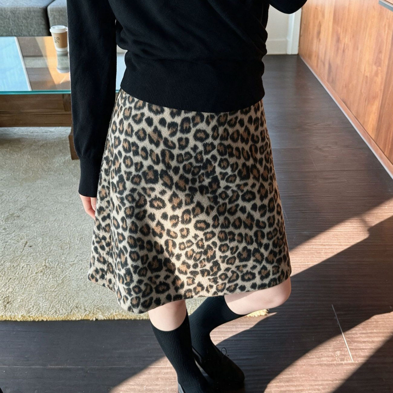通勤修身显瘦羊毛中裙女 秋冬新款欧美风高腰复古豹纹毛呢包臀裙