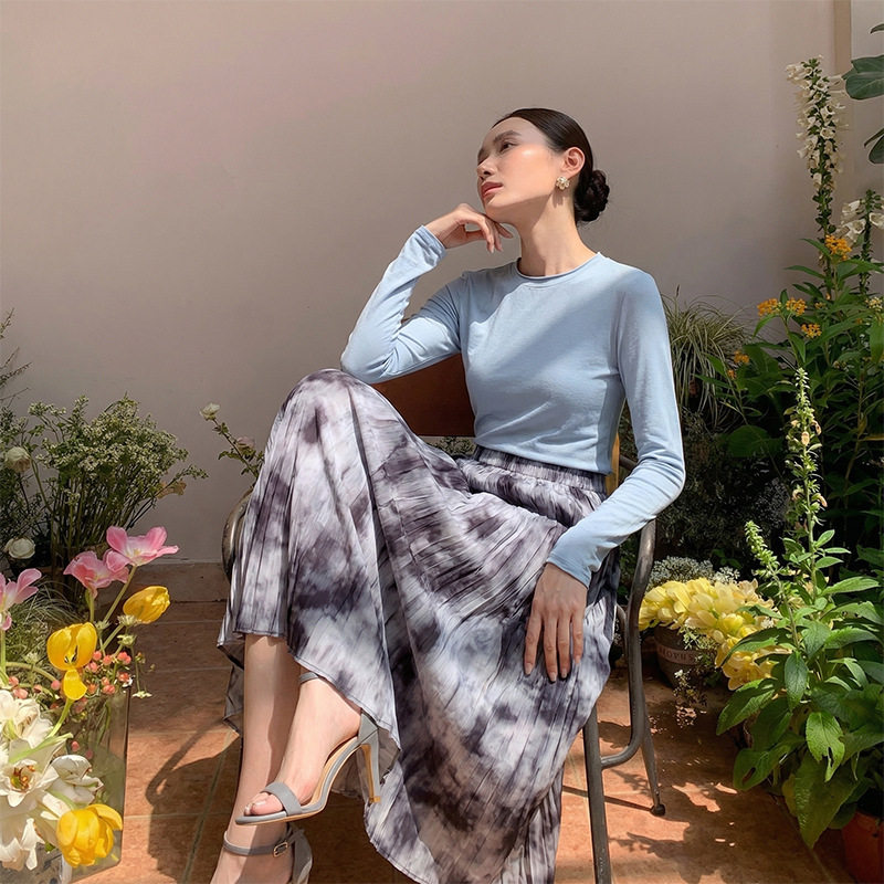 菲媛设计感扎染皱皱半身裙女春夏新款时尚百搭独特小众大摆中长裙