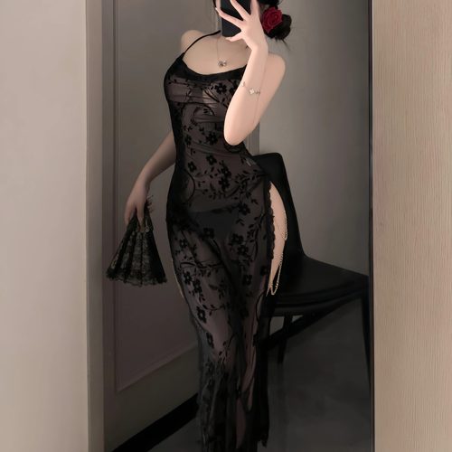 若隐若现透视装大尺度氛围感睡衣