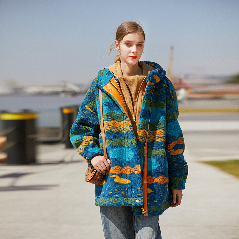 丹麦设计师大衣个性外套