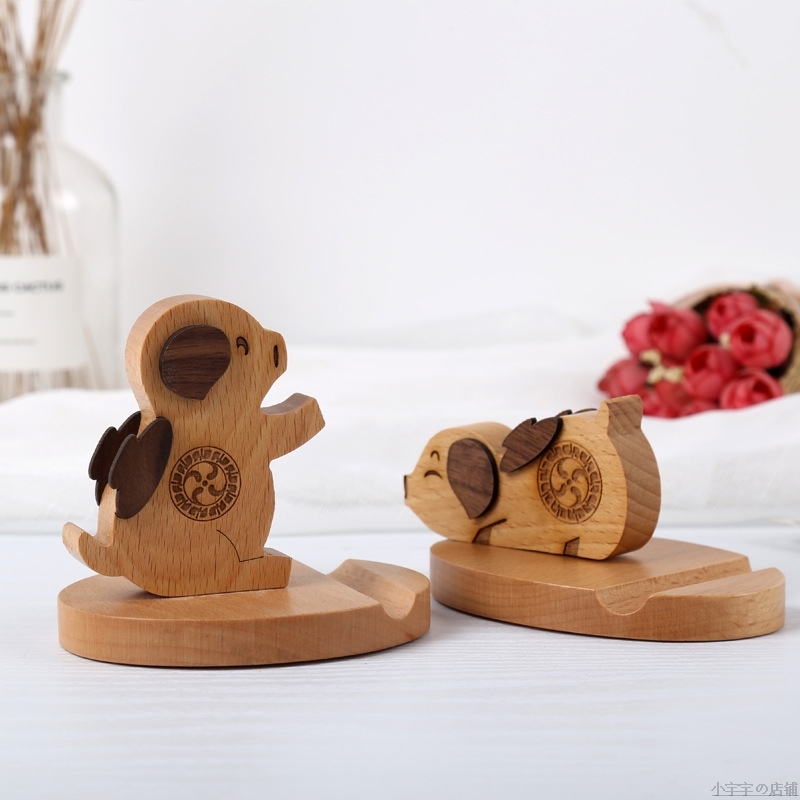 木质手机支架 创意招财猪榉木手机托 桌面床头懒人手机座定制刻字