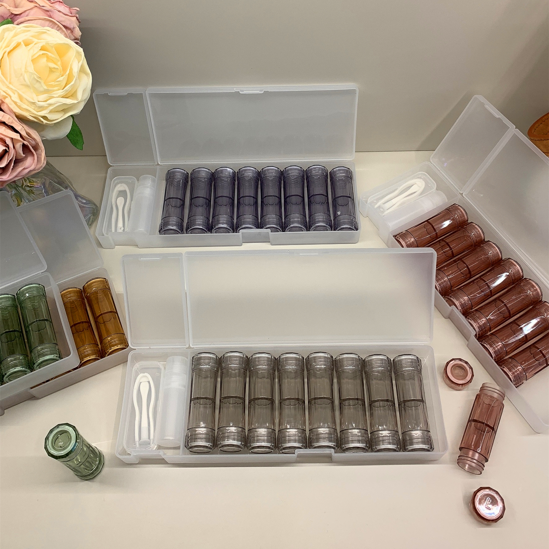 美瞳盒子八副装多个透明防漏伴侣收纳隐形眼镜盒可爱纯色便携简约