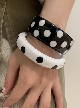 波点树脂手镯女小众设计感千禧辣妹风手环y2k百搭夏日手饰品