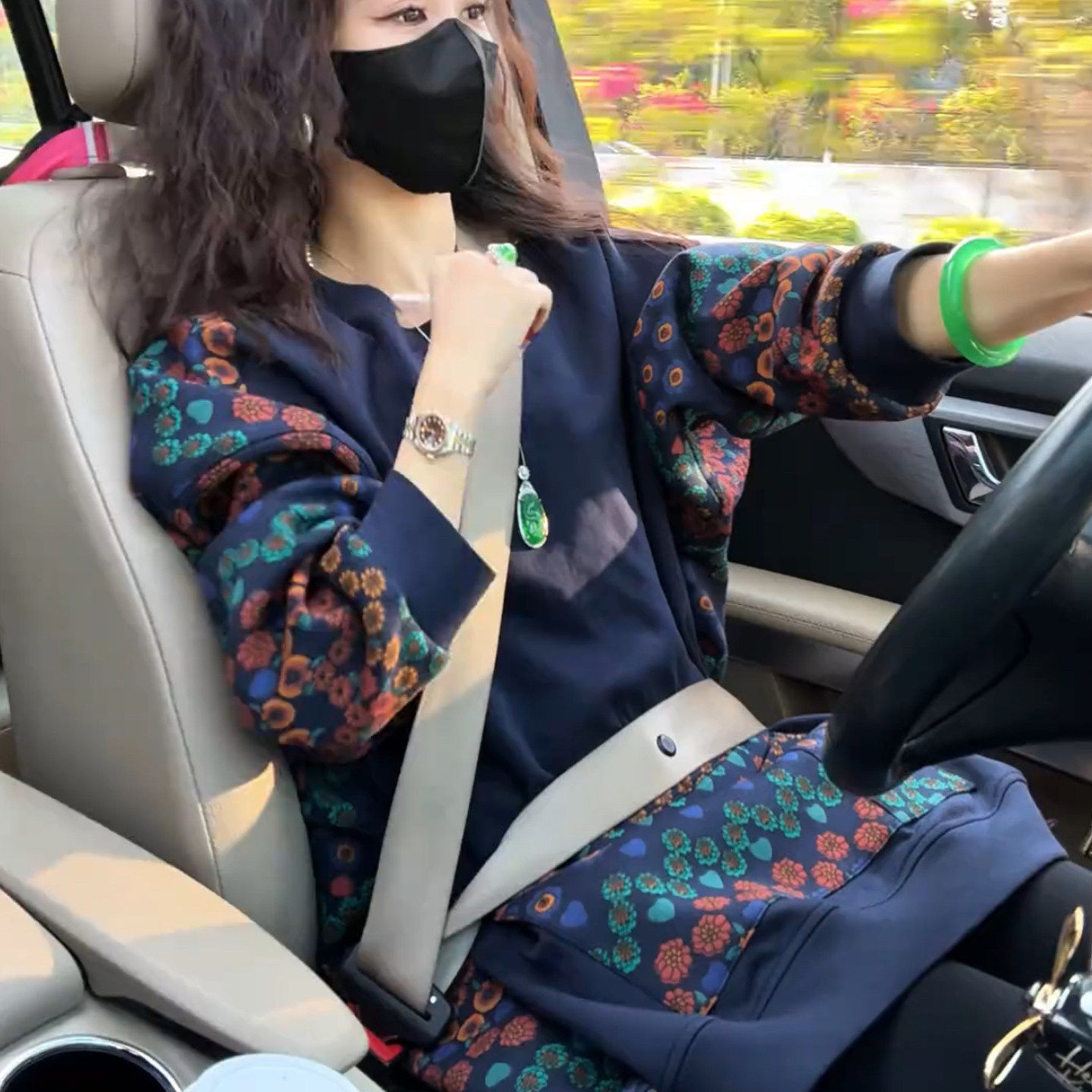 复古休闲宽松加厚加绒卫衣女秋冬内搭打底衫宽松中长款遮屁股上衣