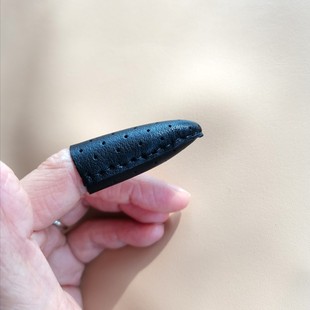 指尖防碰保护套 断指指套 受伤手指保护套 夏款带孔透气指尖套