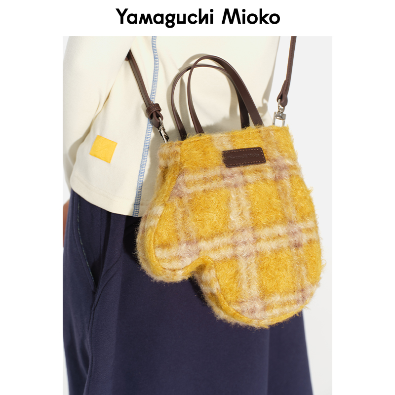 山口美袋 Pāpā系列！毛呢格纹斜挎手机包原创设计小号手套包