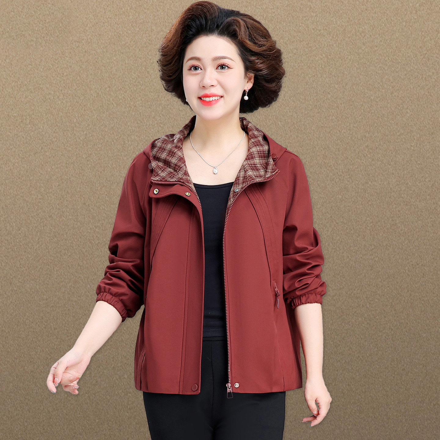 恒源祥妈妈秋装2025新款外套洋气中老年夹克上衣女春秋短款时尚连,女装/女士精品,中老年女装,淘宝优惠券,粉丝福利购,淘宝优惠卷
