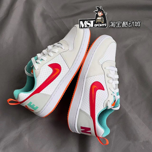 Nike新年双勾系带女子COURT板鞋
