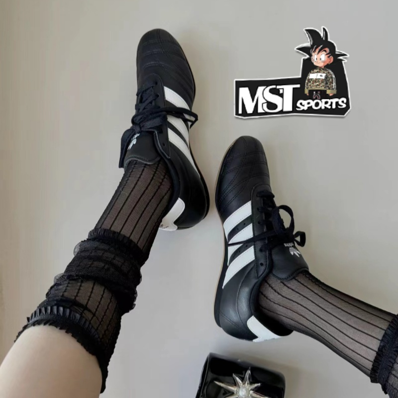 Adidas三叶草男女系带薄底休闲鞋