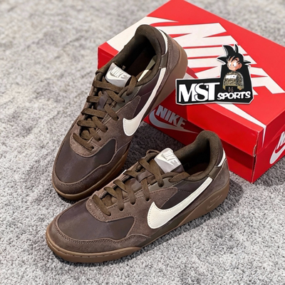 NIKE棕咖色男子低帮休闲鞋板鞋
