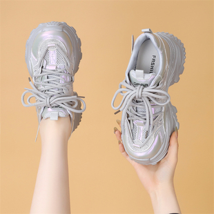 2025新款厚底增高老爹鞋女款运动鞋跑步减震超轻休闲小码