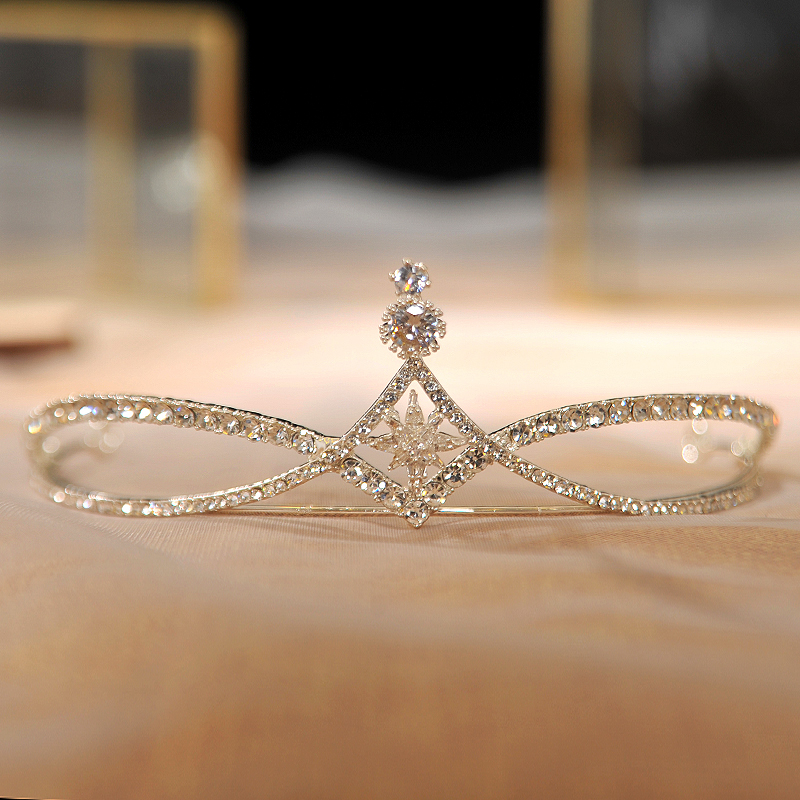 ETE新娘结婚皇冠头饰韩式精致生日宴会公主冠婚礼白纱半圆女王冠