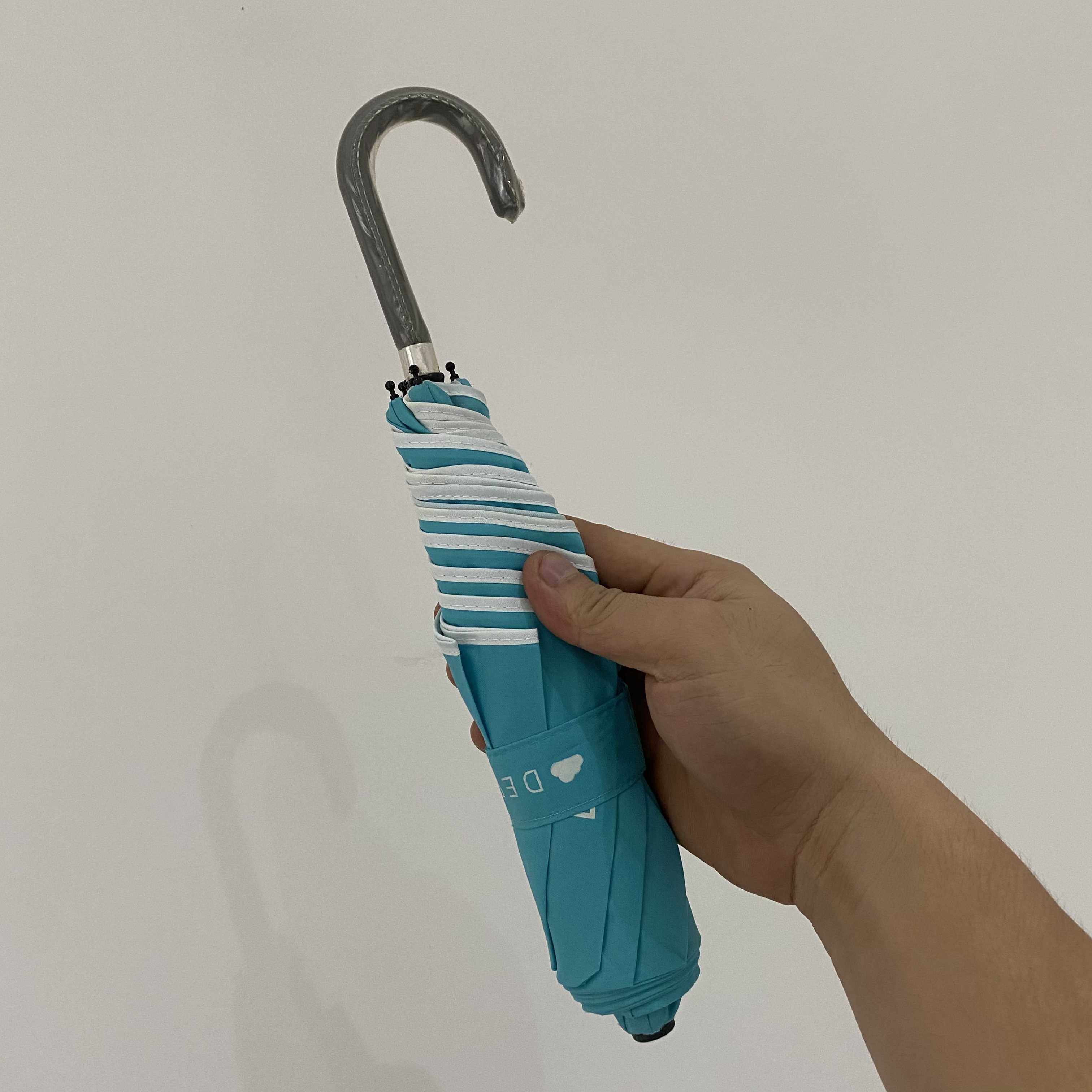 正品日本derm文艺范天蓝色小清新弯钩折叠伞轻量便携防风成人学生