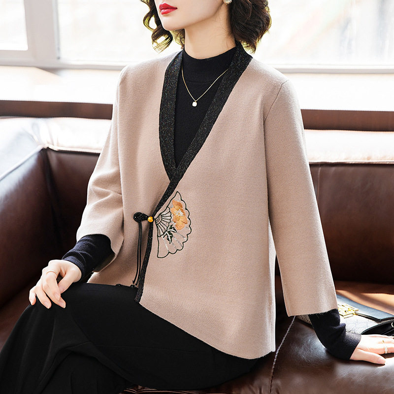 恒源祥妈妈秋装洋气短款外套中年女装中国风中老年高贵刺绣针织上,女装/女士精品,中老年女装,淘宝优惠券,粉丝福利购,淘宝优惠卷