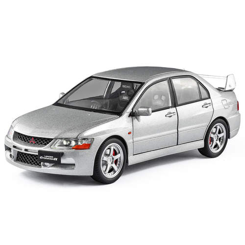 新款 正版授权1:24EVO9街车版合金车模声光音效复古玩具店展品