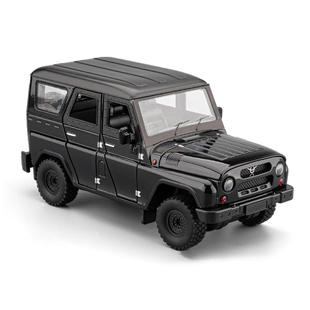 新款1:18俄罗斯瓦兹猎人合金越野车模型声光吃鸡同款玩具抖音热销