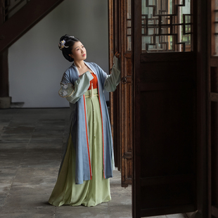 半城原创汉服 宋制德安周氏墓三裥裙花罗暗纹复原汉服下裙