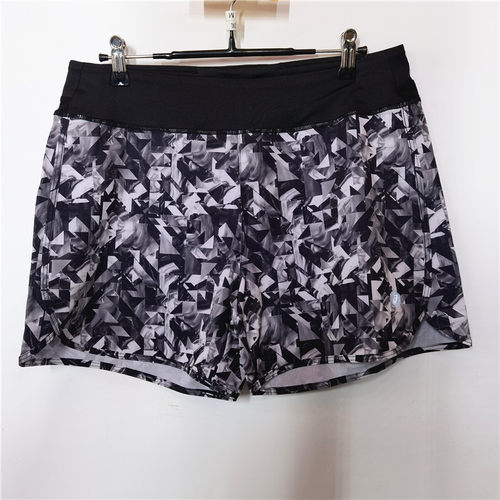 亚瑟士女子健身跑步短裤