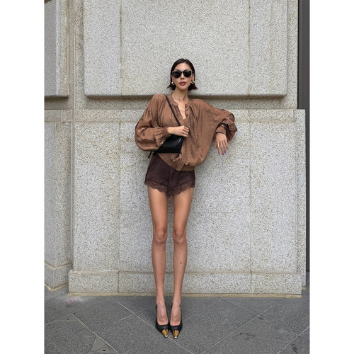 VanessaLab 私服早秋复古咖色光泽垂性衬衫女长袖圆领薄夹克外套