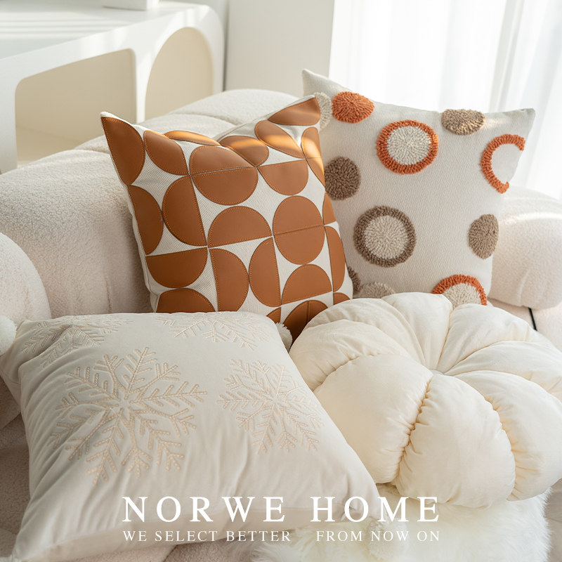 NORWE设计感拼接抱枕靠垫高级感